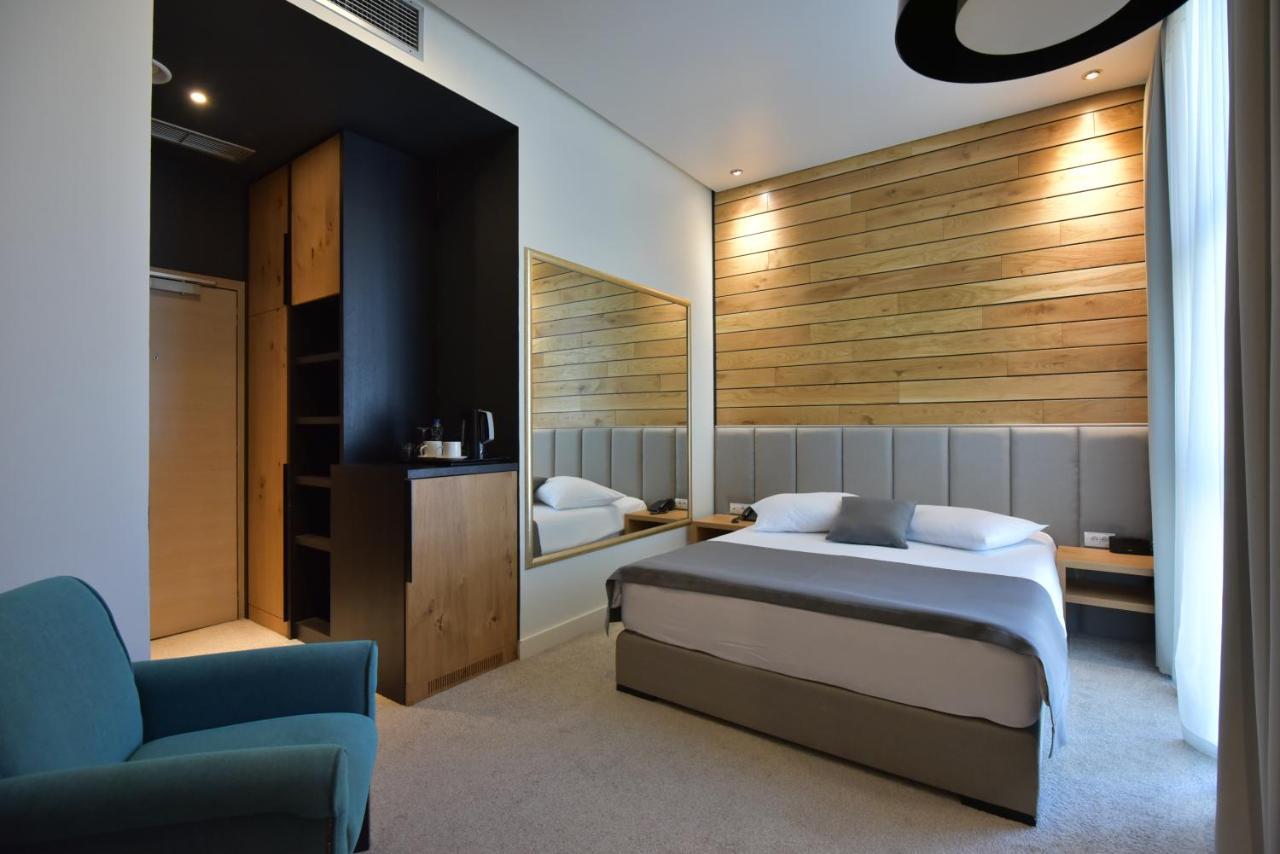 Hotel Abc Leskovac  Ngoại thất bức ảnh