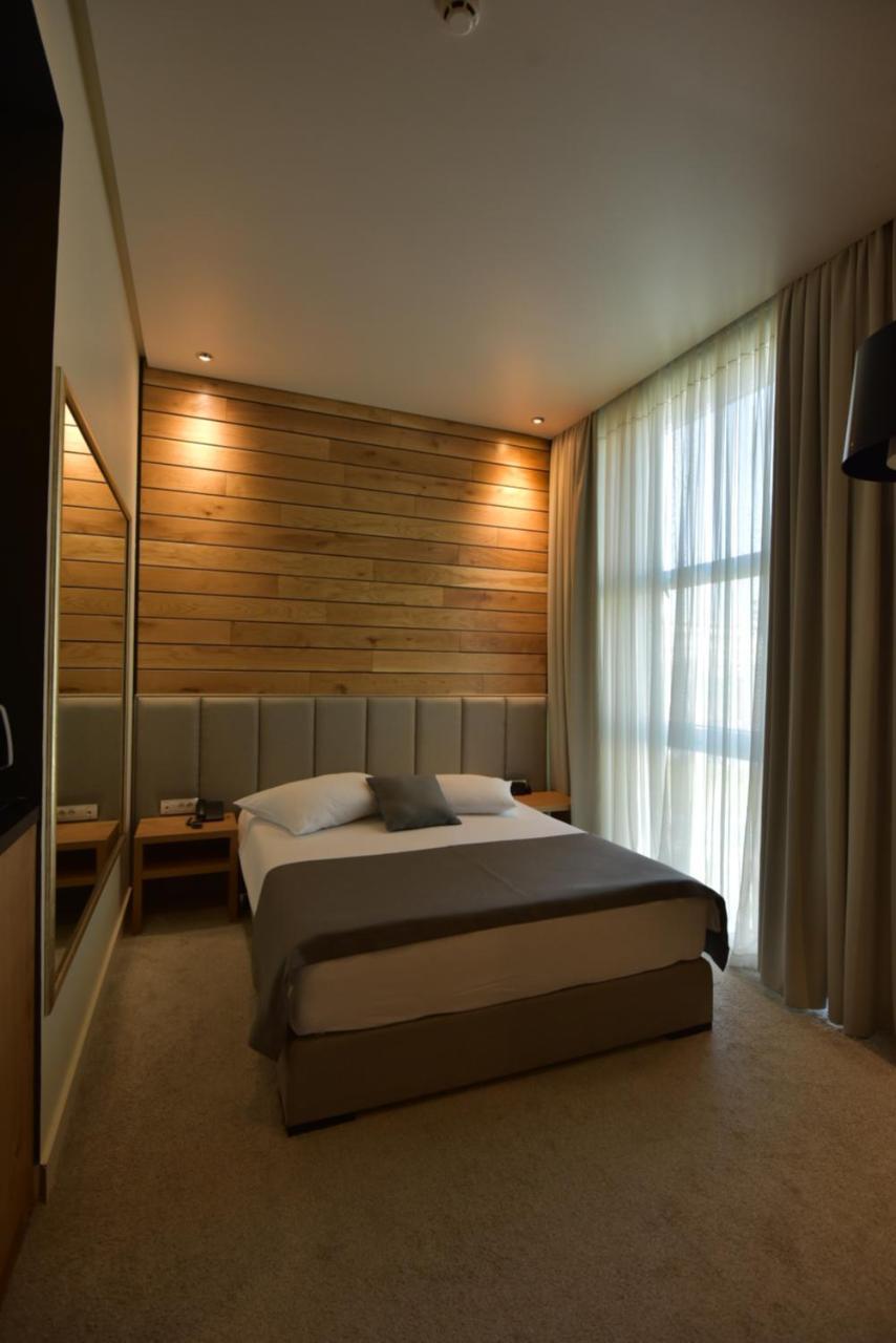 Hotel Abc Leskovac  Ngoại thất bức ảnh