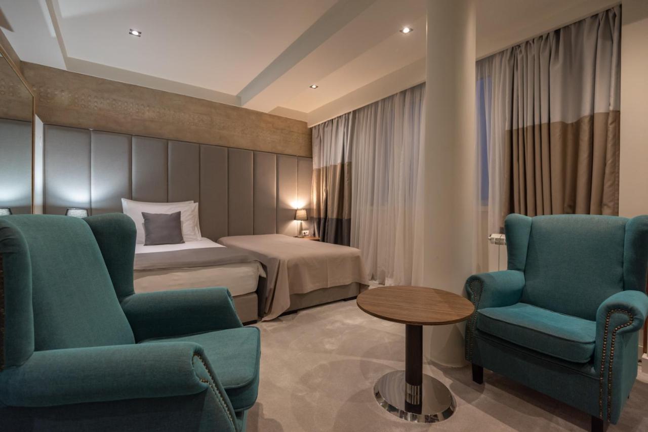 Hotel Abc Leskovac  Ngoại thất bức ảnh