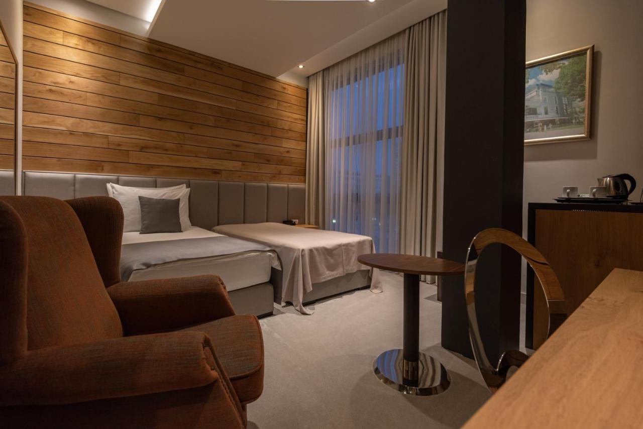 Hotel Abc Leskovac  Ngoại thất bức ảnh
