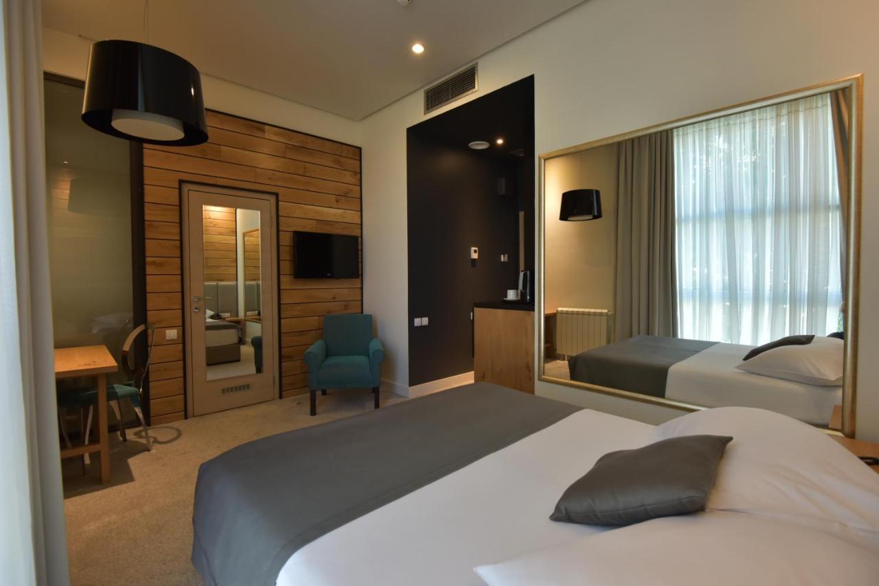 Hotel Abc Leskovac  Ngoại thất bức ảnh