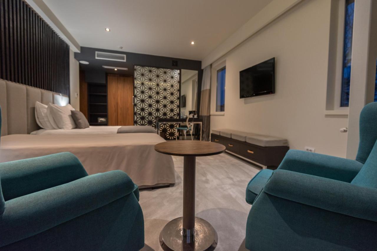Hotel Abc Leskovac  Ngoại thất bức ảnh